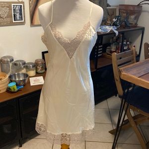 Julianna Rae 100% silk white lingerie dress chemise with delicate pink lace trim